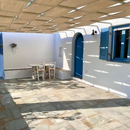 Σπίτι διακοπών Elitas Lodge: Cosy Cycladic Outside Paroikia *